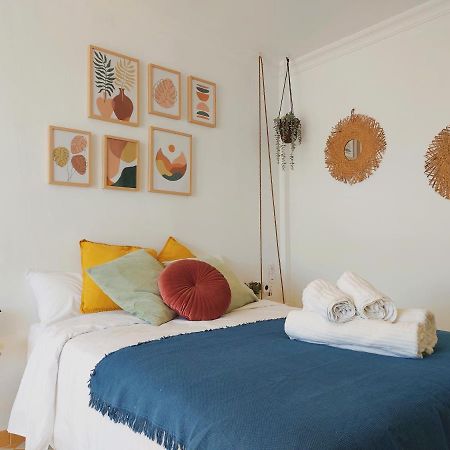 Nice And Cozy Studio At The Beachfront Benalmadena Exterior photo