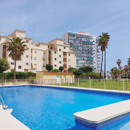 Nice And Cozy Studio At The Beachfront Benalmadena Exterior photo