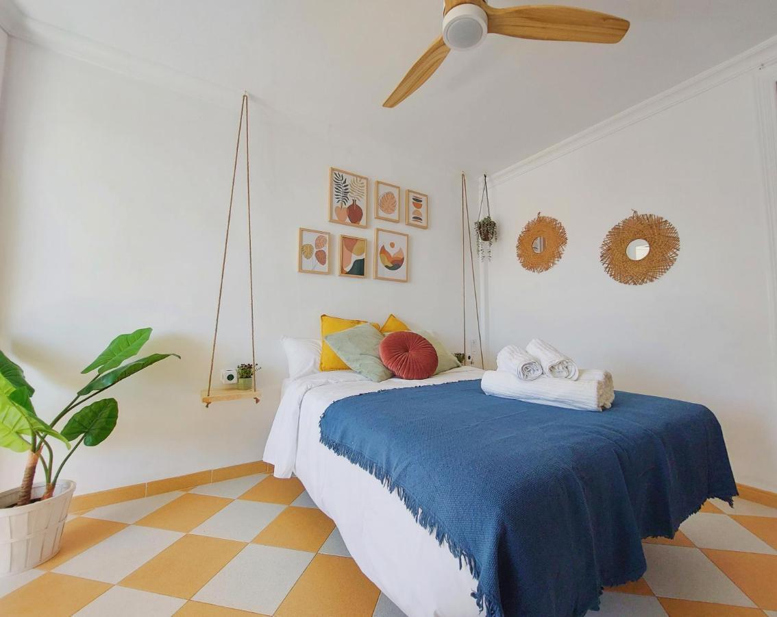 Nice And Cozy Studio At The Beachfront Benalmadena Exterior photo